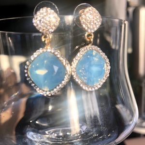 ❄️ Light blue opaque earrings❄️b#13